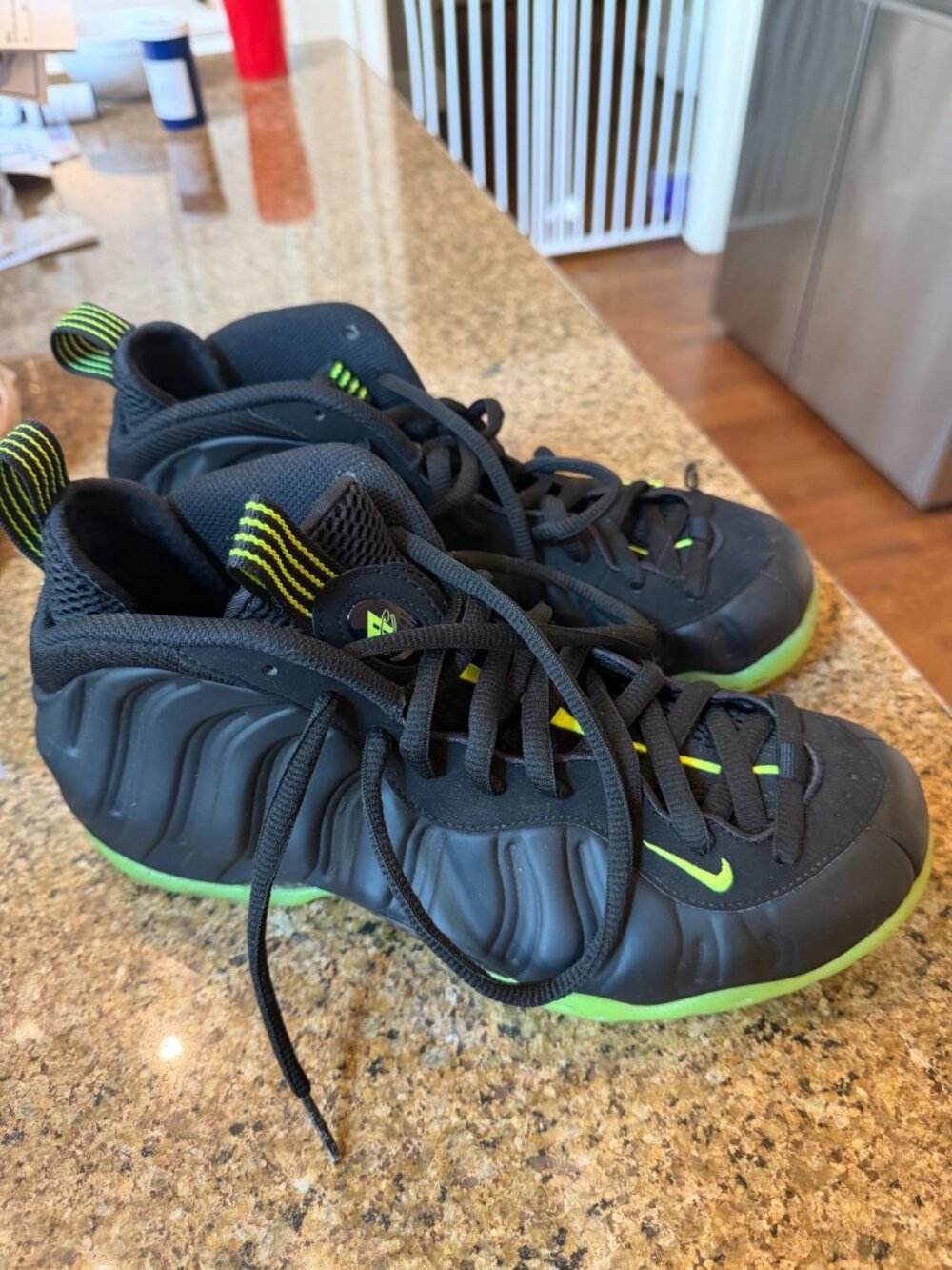 Nike Air Foamposite One Electric Green 8.5